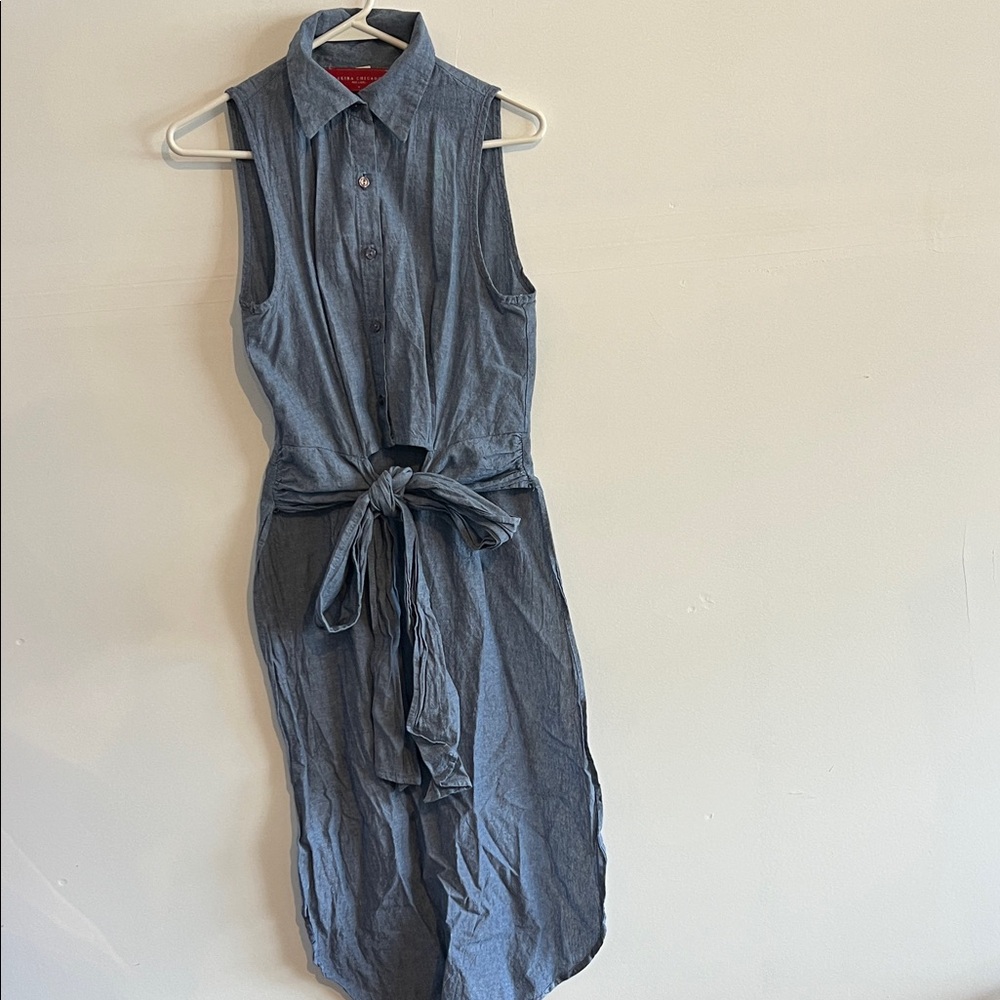 Elegant Sleeveless Denim Midi Dress